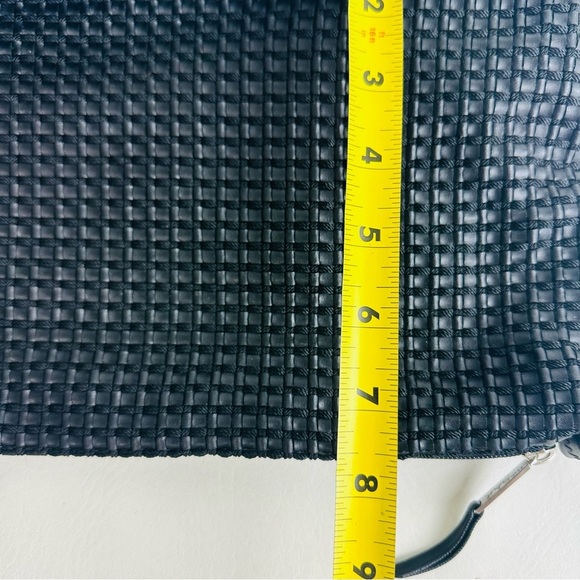 The Sak Elliot Lucca Black Textured Crossbody Shoulder Bags Handbag Purse - Picture 10 of 12